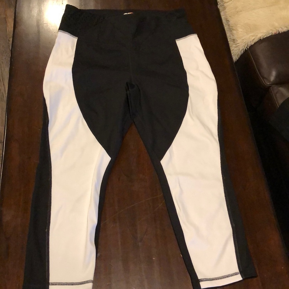 Avia workout pants large 12-14